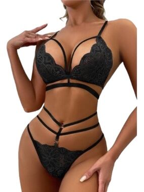 Women’s Black Lace Bra And Panty Lingerie Set Size XL